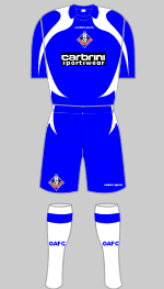oldham athletic 2009-10 home kit